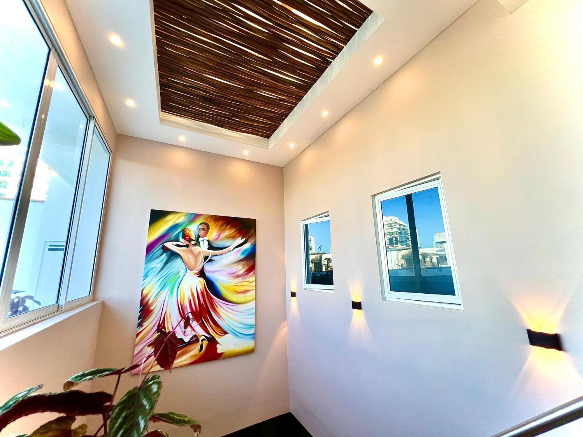 Charme 64 Boutique 4*