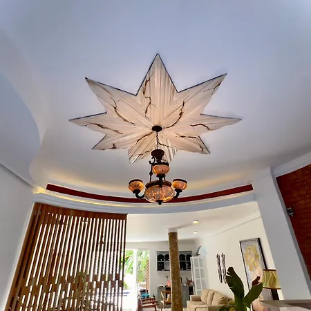 Charme 64 Boutique Hotel 4*