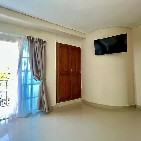 Charme 64 Boutique Hotel 4*