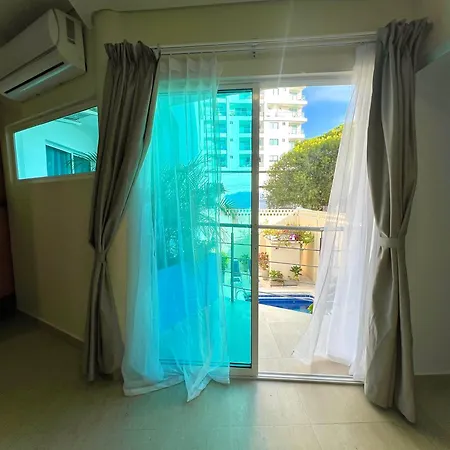 Charme 64 Boutique Hotel 4*