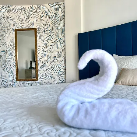 Charme 64 Boutique 4*